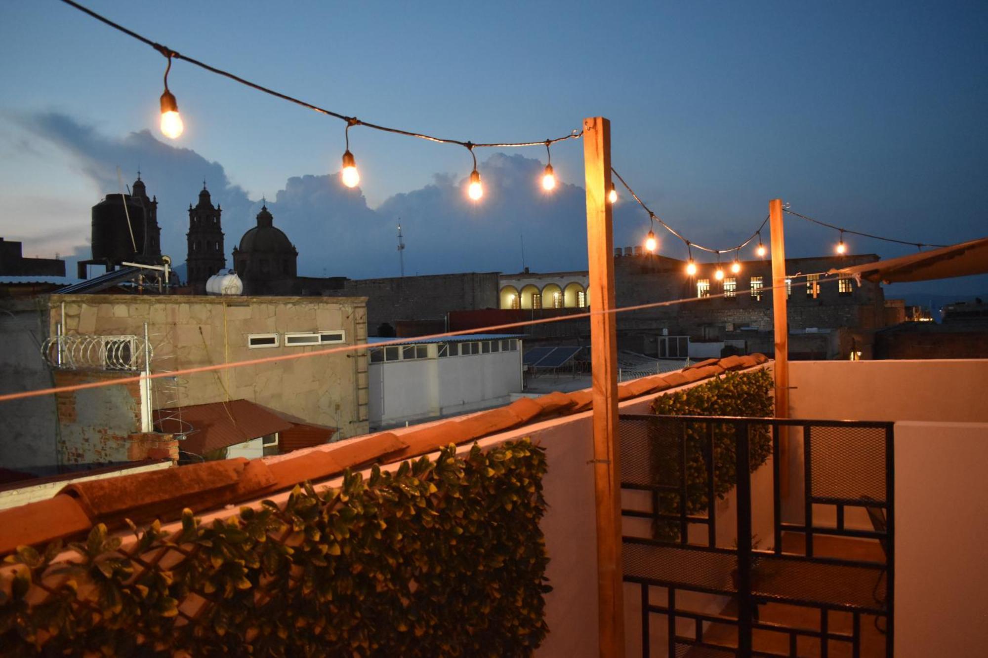 El Suburbio - Serapio Rendon Morelia Exterior photo